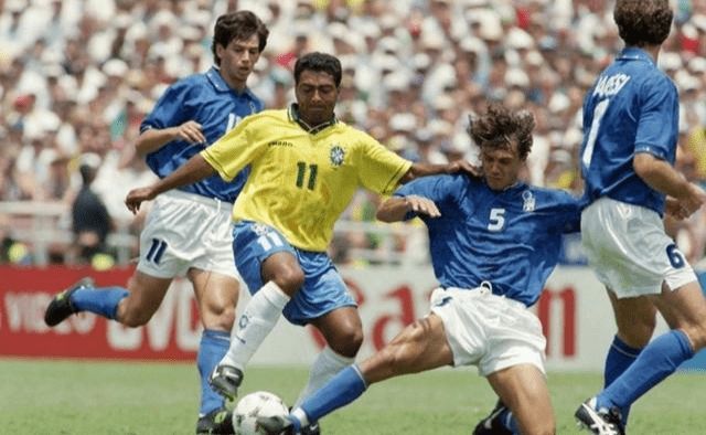 无拘无束的 无拘无束的